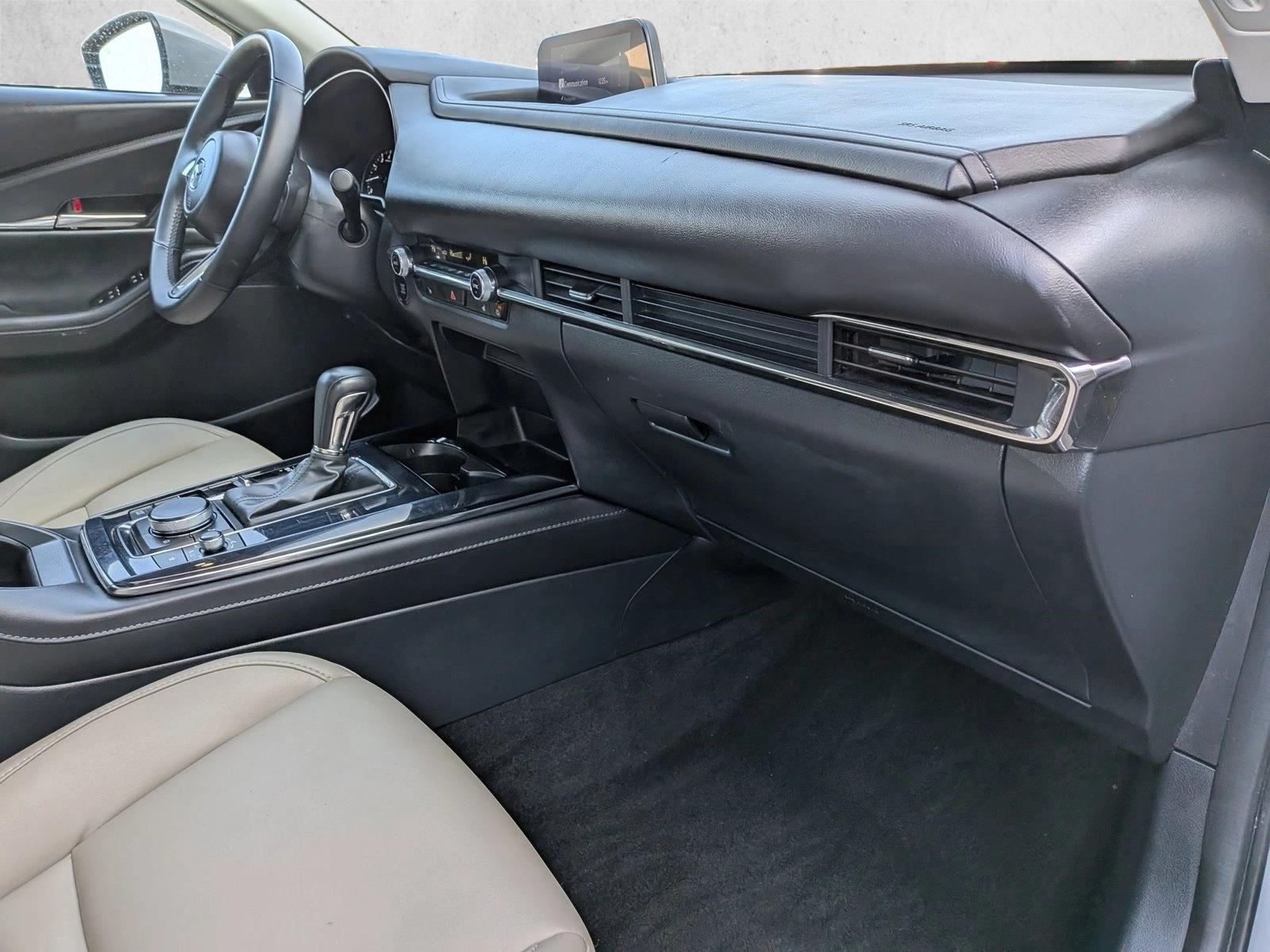 2025 MAZDA CX-30 - Image 21