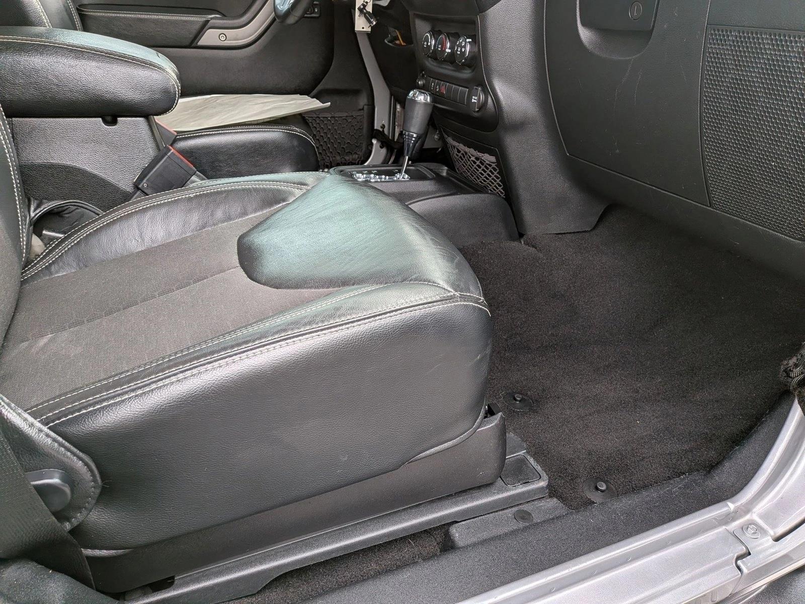 2016 JEEP WRANGLER - Image 16