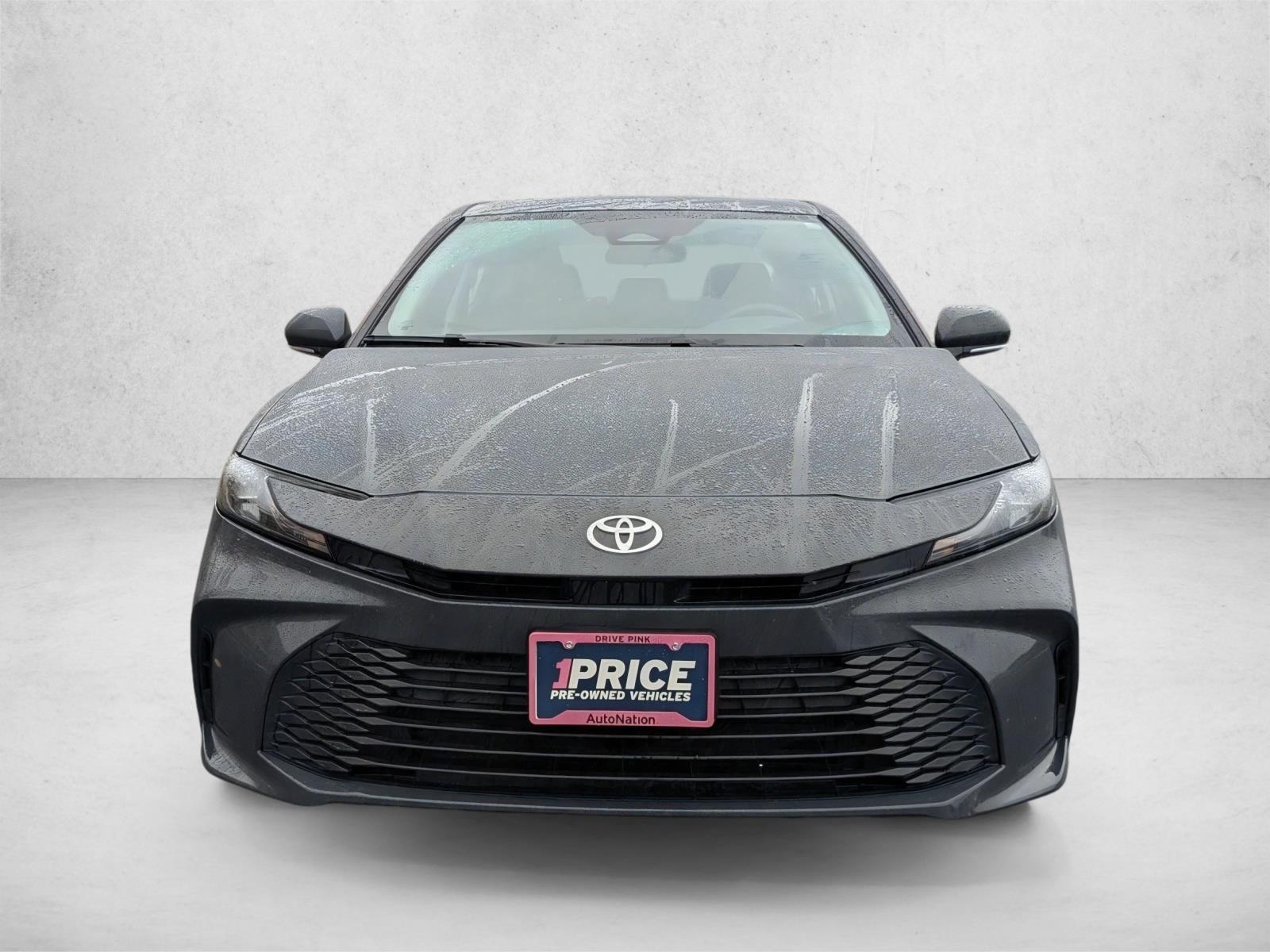 2025 Toyota Camry LE photo 2