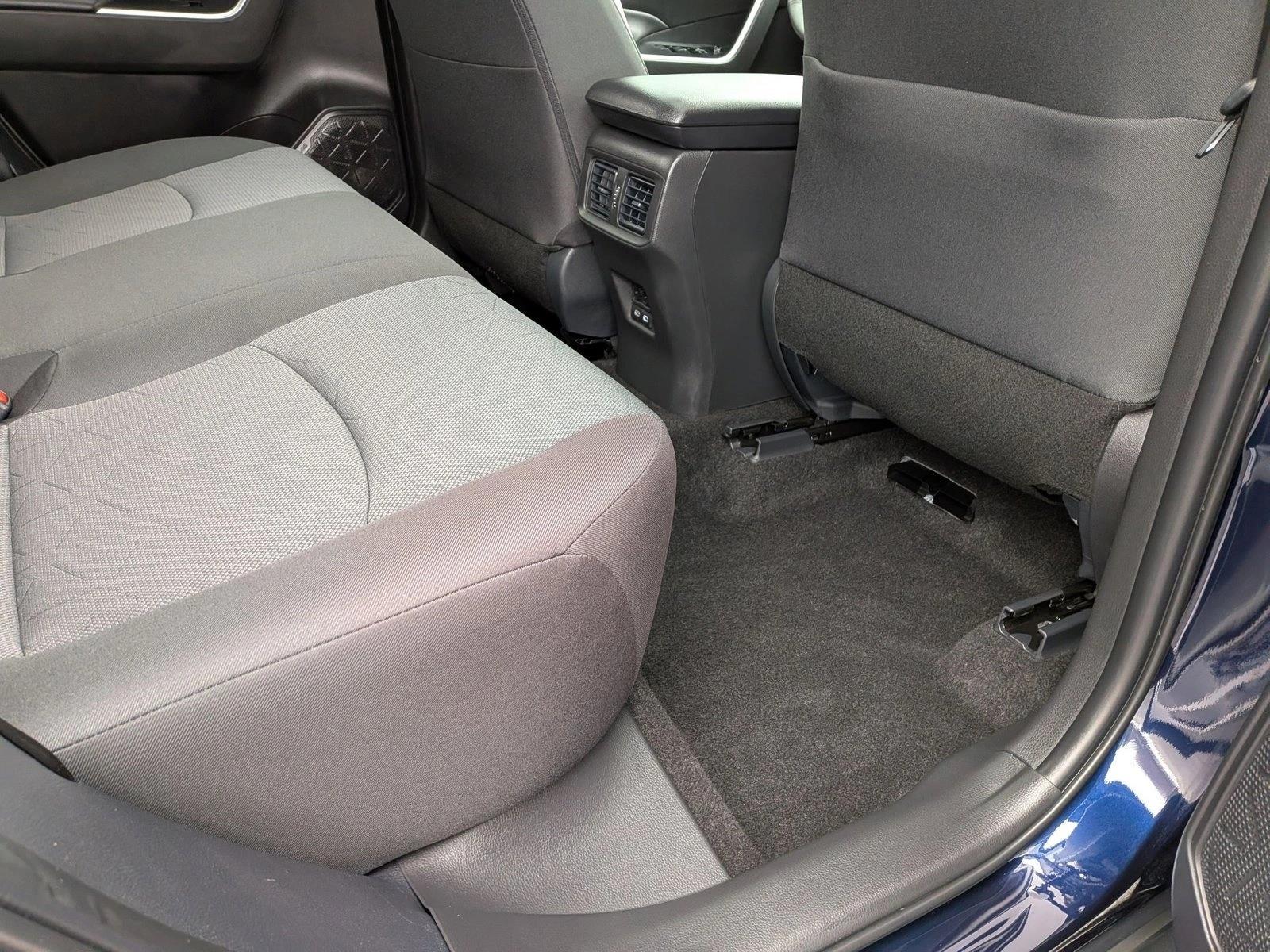 2025 TOYOTA RAV4 - Image 18