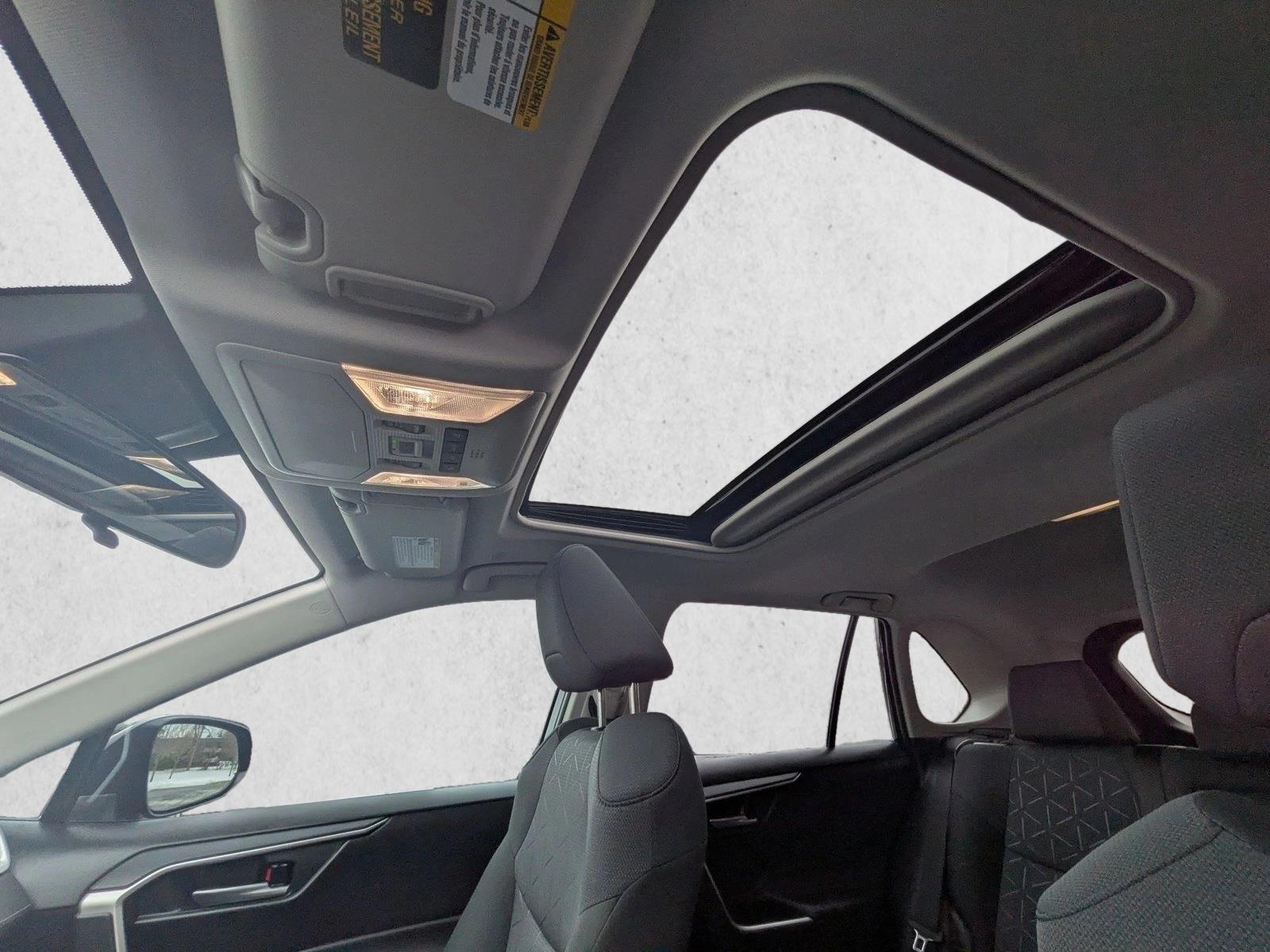 2025 TOYOTA RAV4 - Image 14