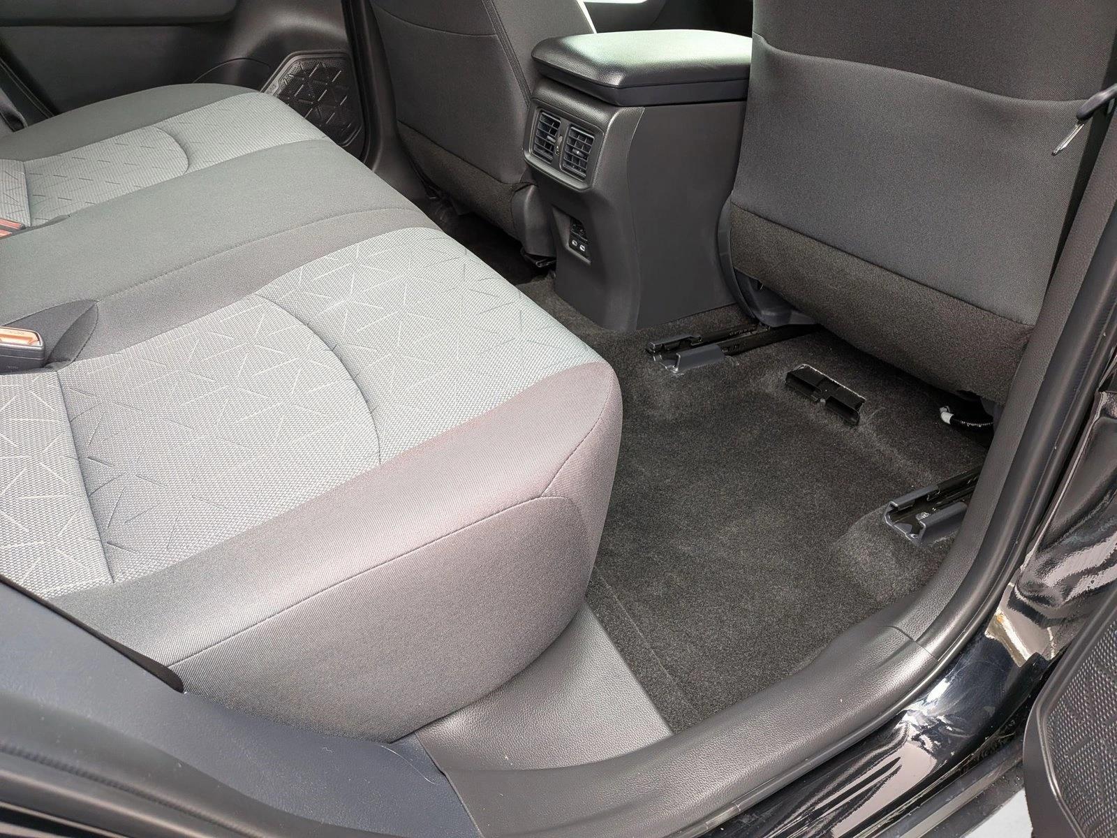 2025 TOYOTA RAV4 - Image 17