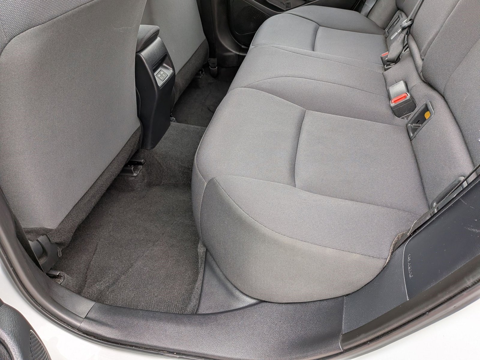 2024 TOYOTA COROLLA - Image 16