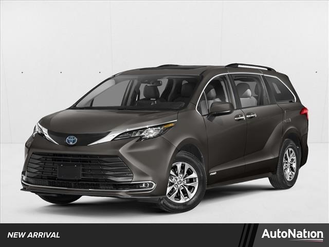 2022 Toyota Sienna XLE 8-Passenger Hybrid FWD's photo