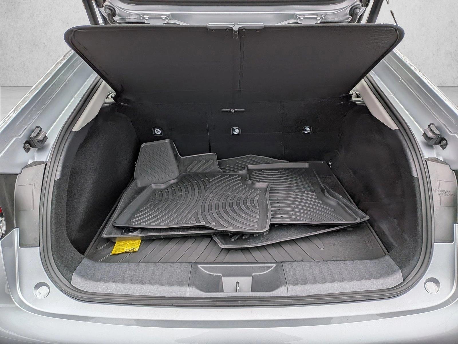 2026 TOYOTA PRIUS - Image 7