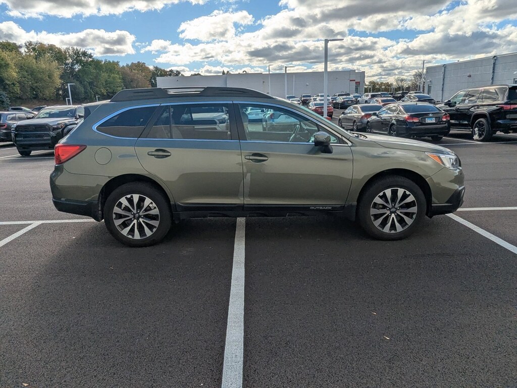Used 2016 Subaru Outback 3.6R Limited SUV