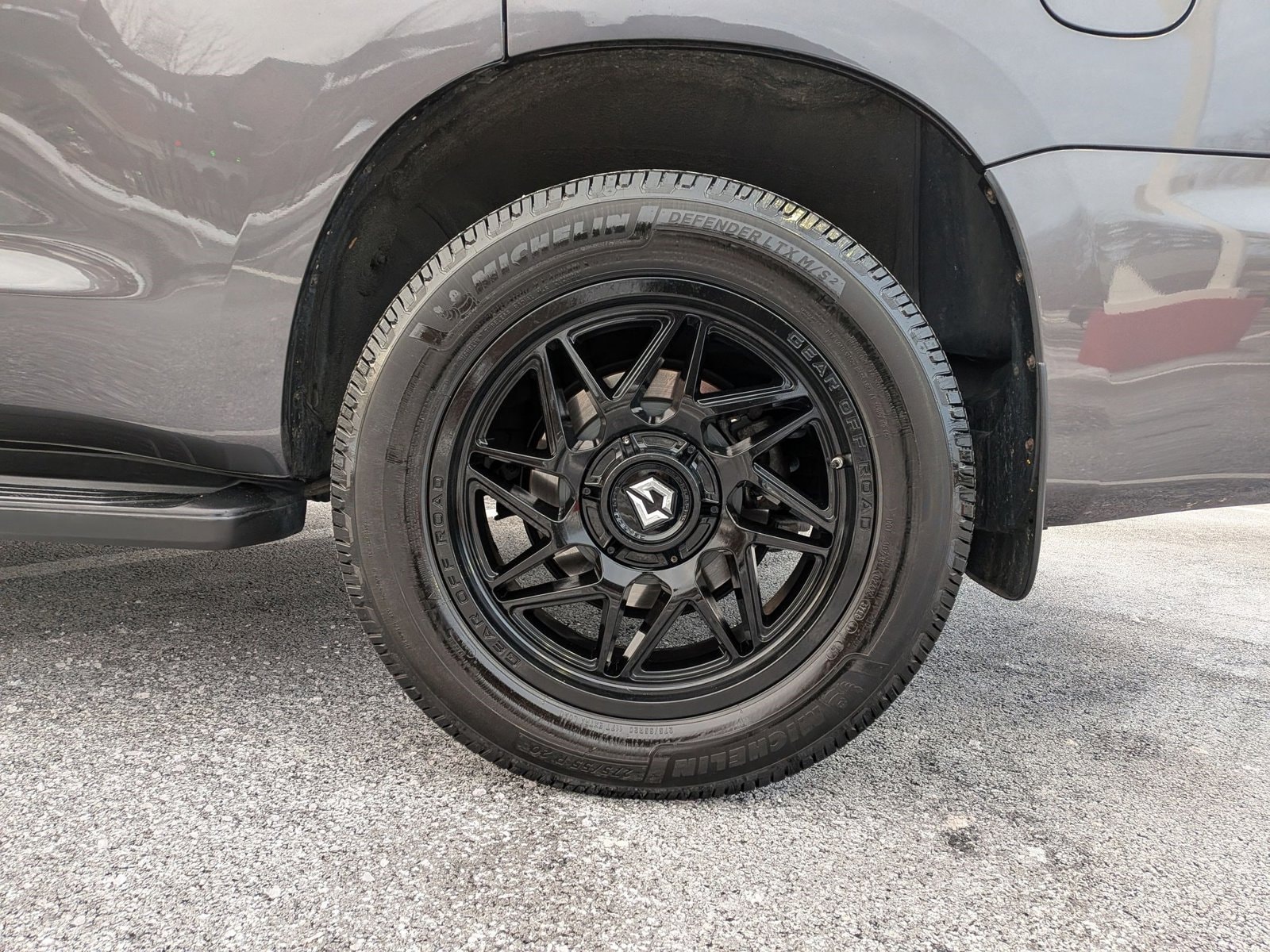 2019 TOYOTA SEQUOIA - Image 23