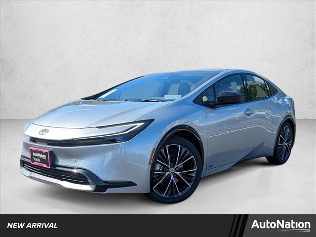 2026 Toyota Prius Limited's photo