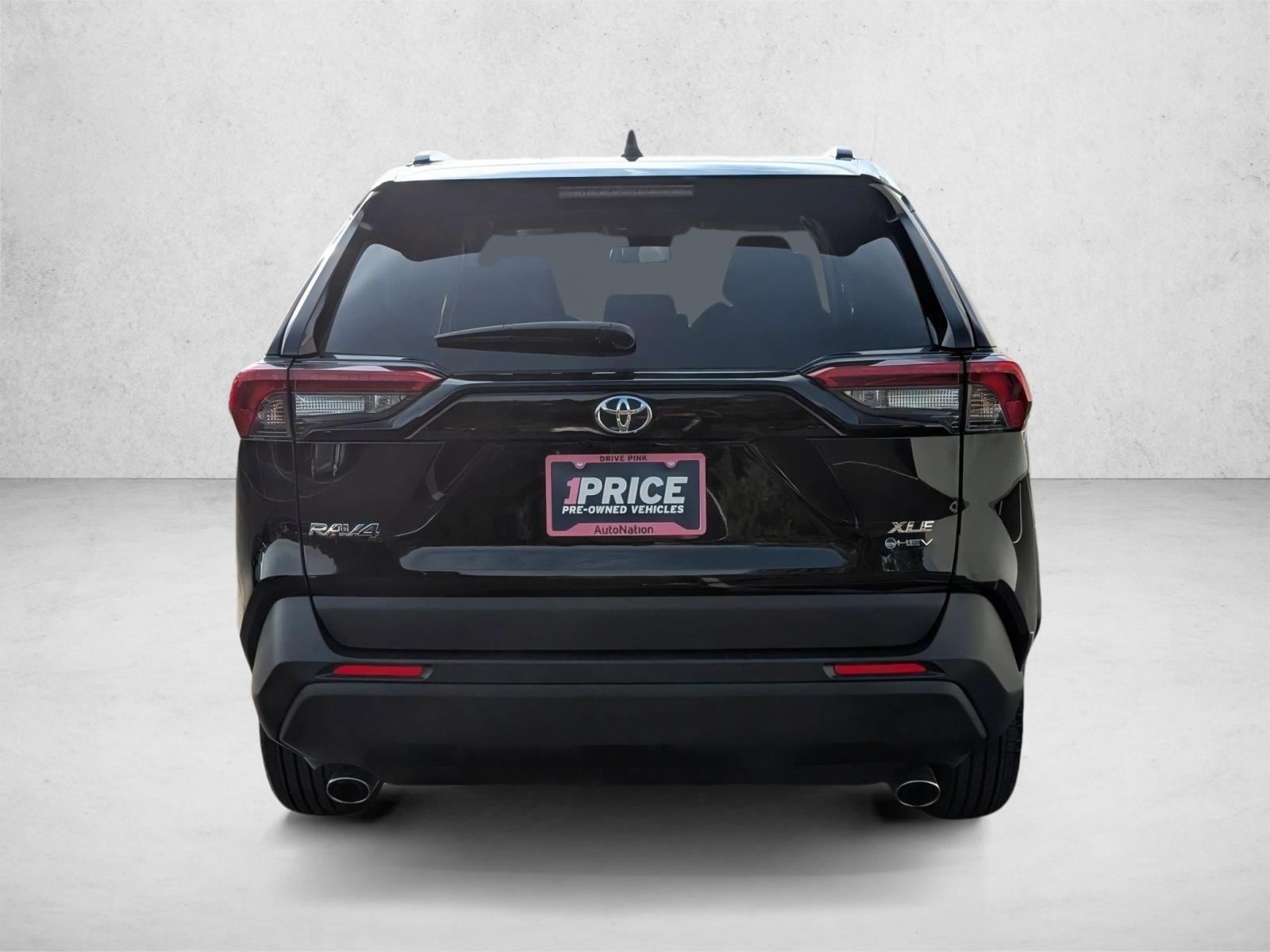 2025 TOYOTA RAV4 - Image 6