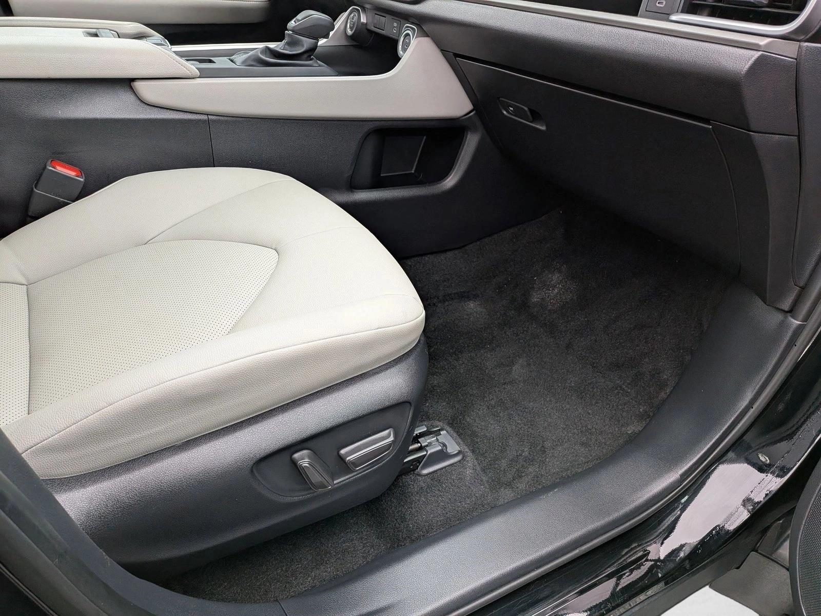 2025 TOYOTA GRAND HIGHLANDER - Image 16