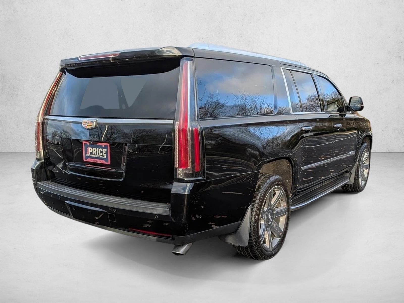 2017 CADILLAC ESCALADE ESV - Image 5