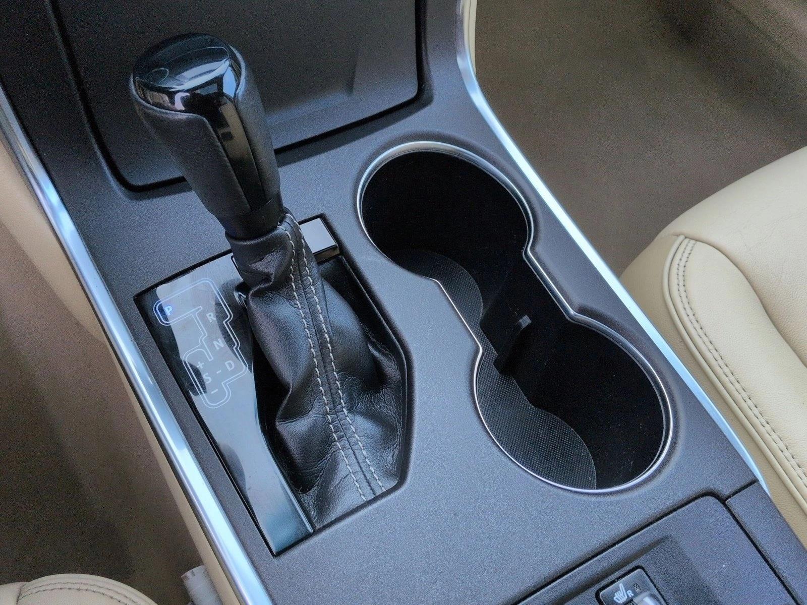 2016 TOYOTA CAMRY - Image 12