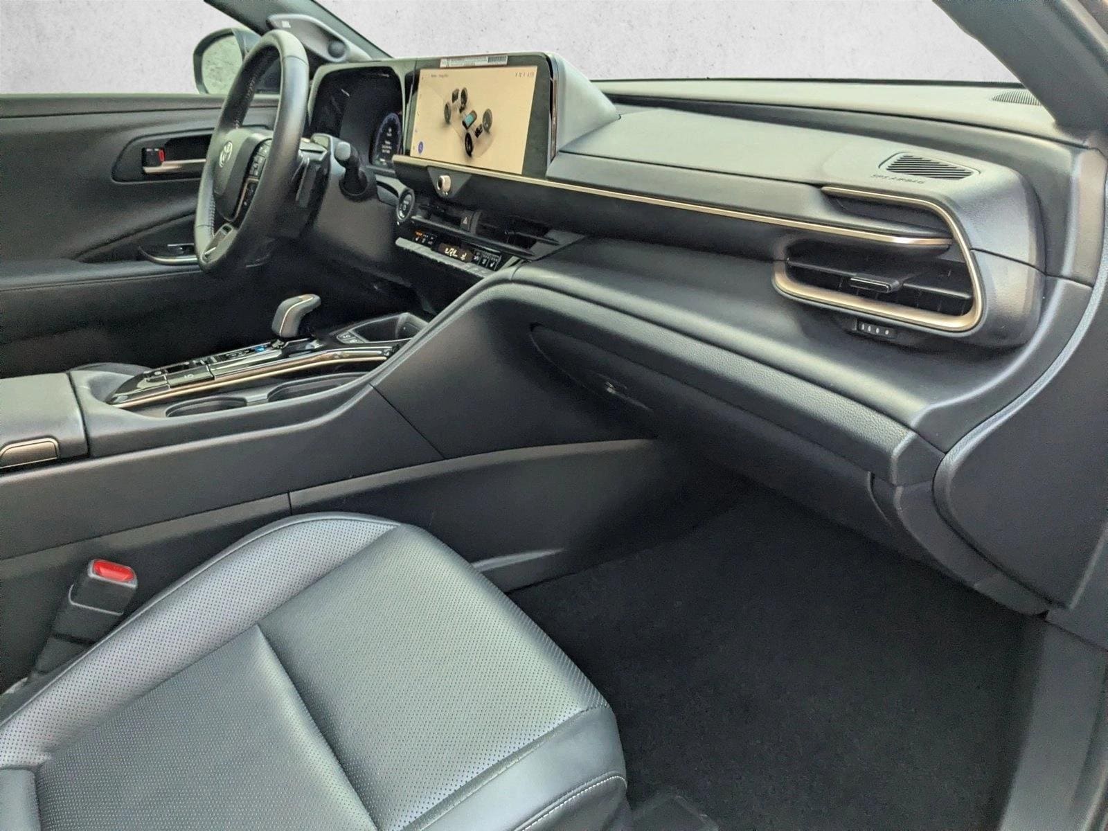 2026 TOYOTA CROWN - Image 21