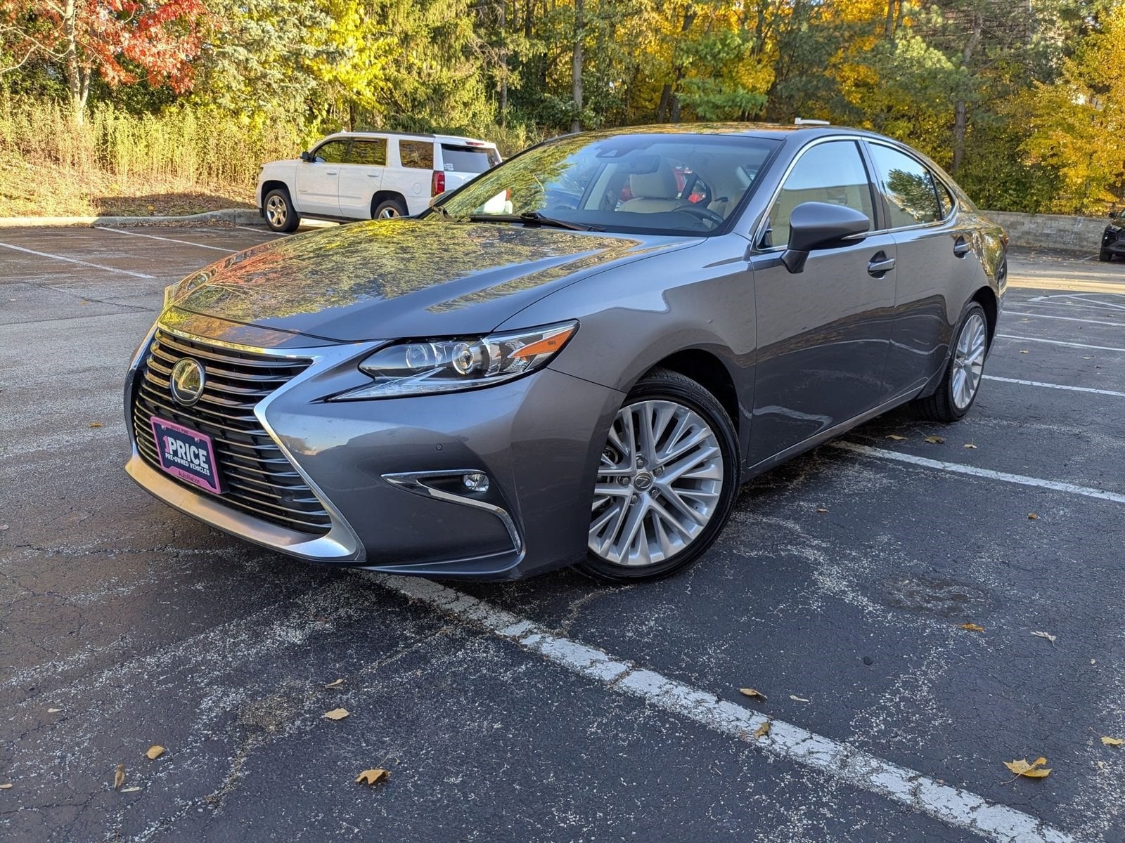 2017 LEXUS ES - Image 1