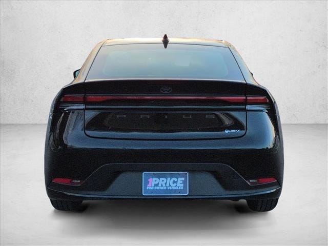 2025 TOYOTA PRIUS - Image 7