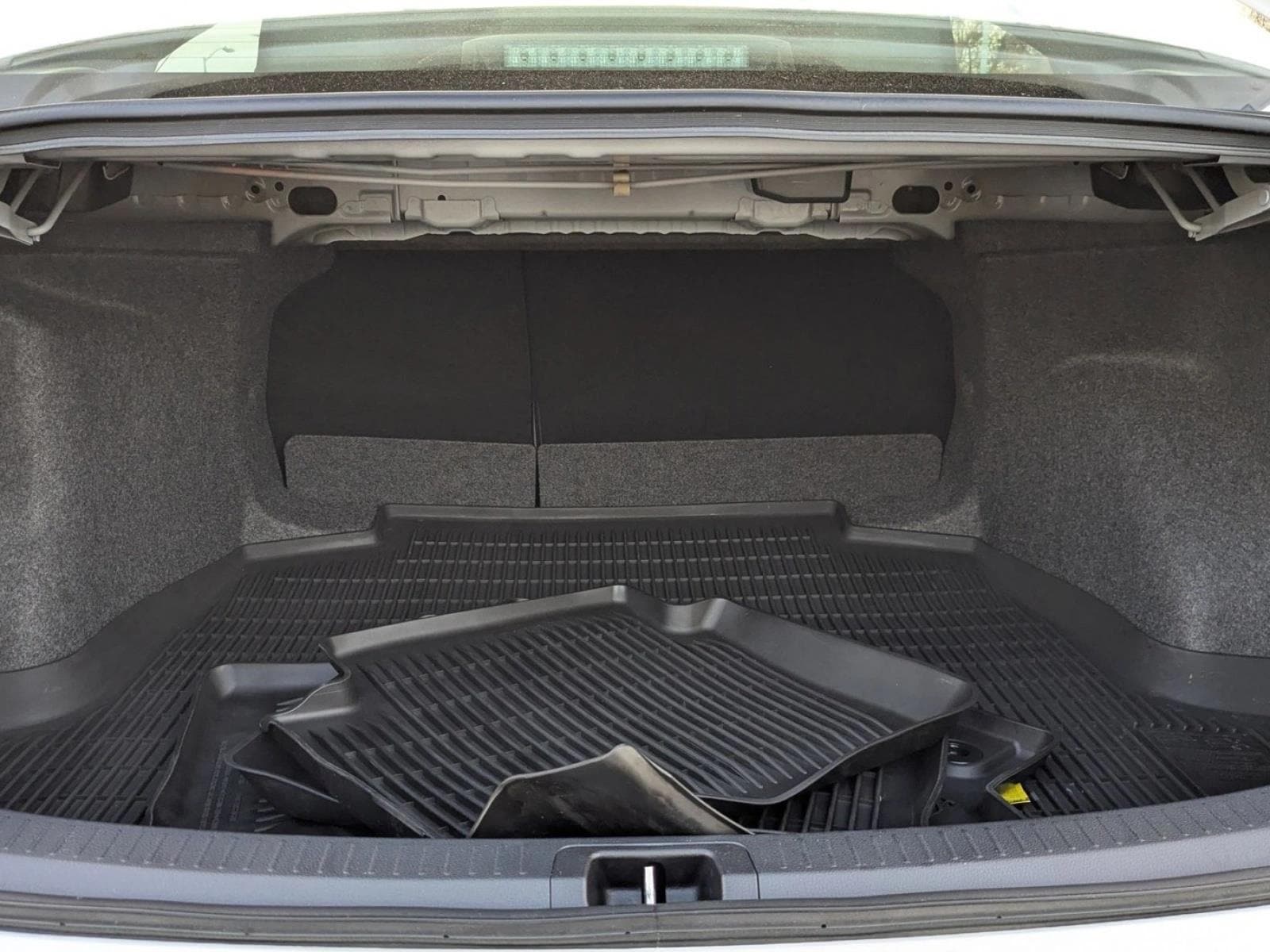 2025 TOYOTA COROLLA - Image 7