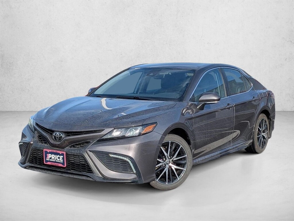 Used 2024 Toyota Camry SE Sedan