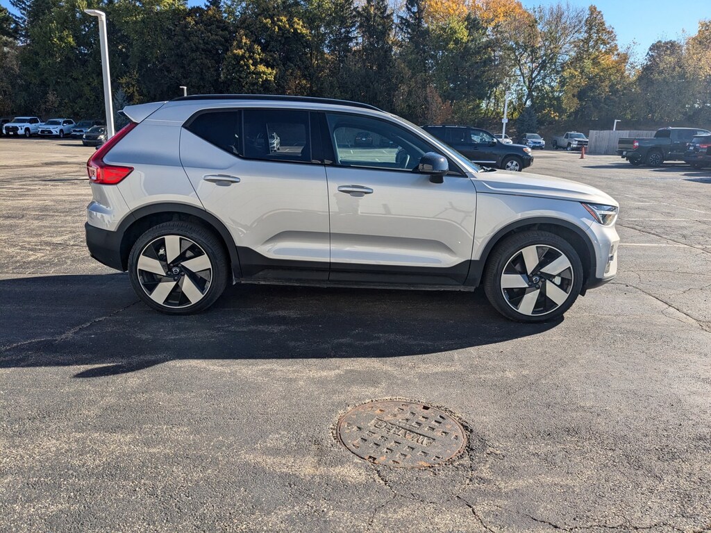 Used 2023 Volvo XC40 Recharge Pure Electric Ultimate For Sale Westmont