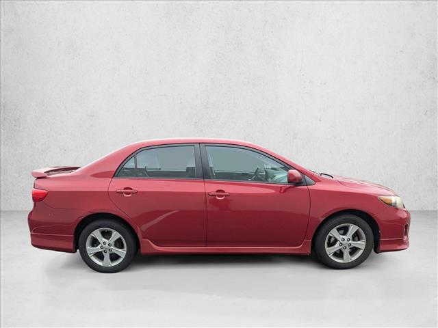 2011 Toyota Corolla S photo 4