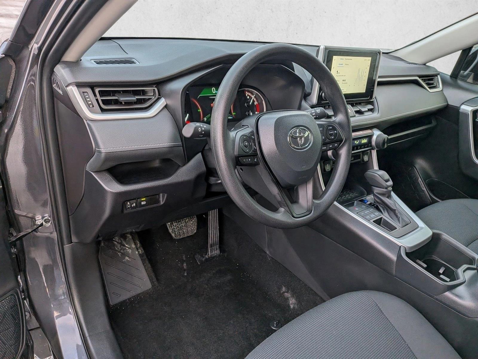 2025 TOYOTA RAV4 - Image 10