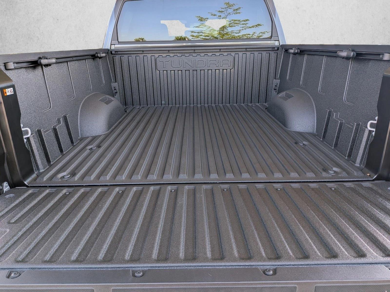2026 Toyota Tundra Limited - Photo 7
