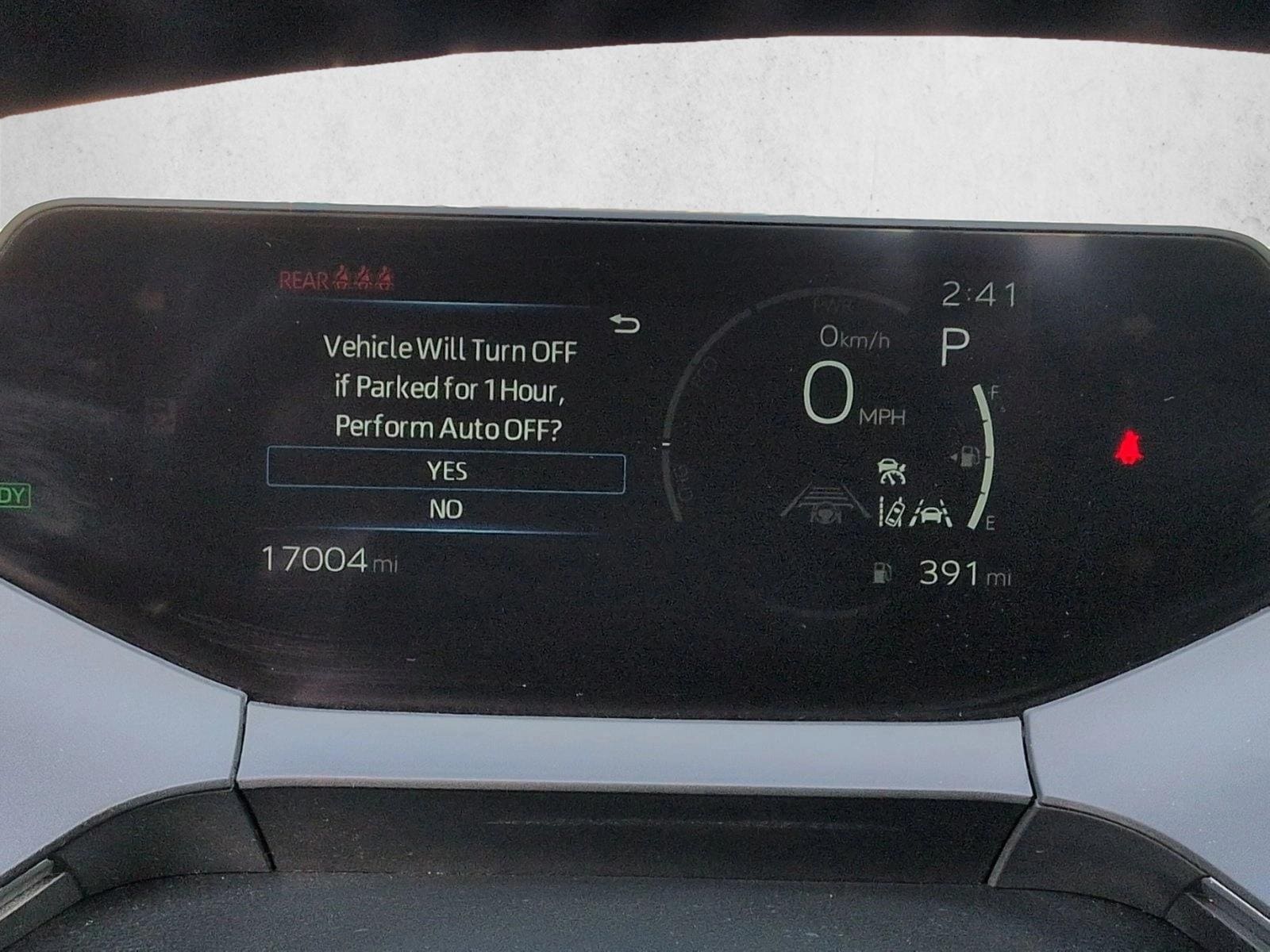 2025 TOYOTA PRIUS - Image 11