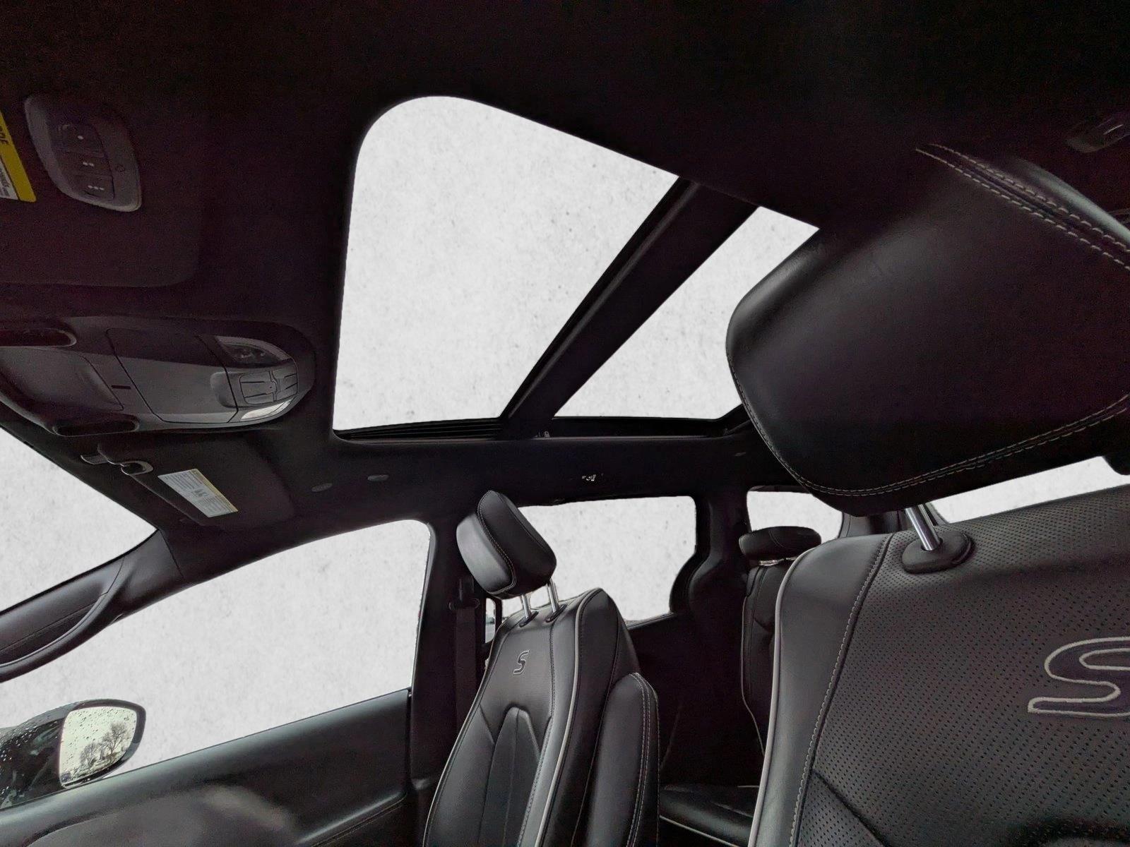 2025 CHRYSLER PACIFICA - Image 14