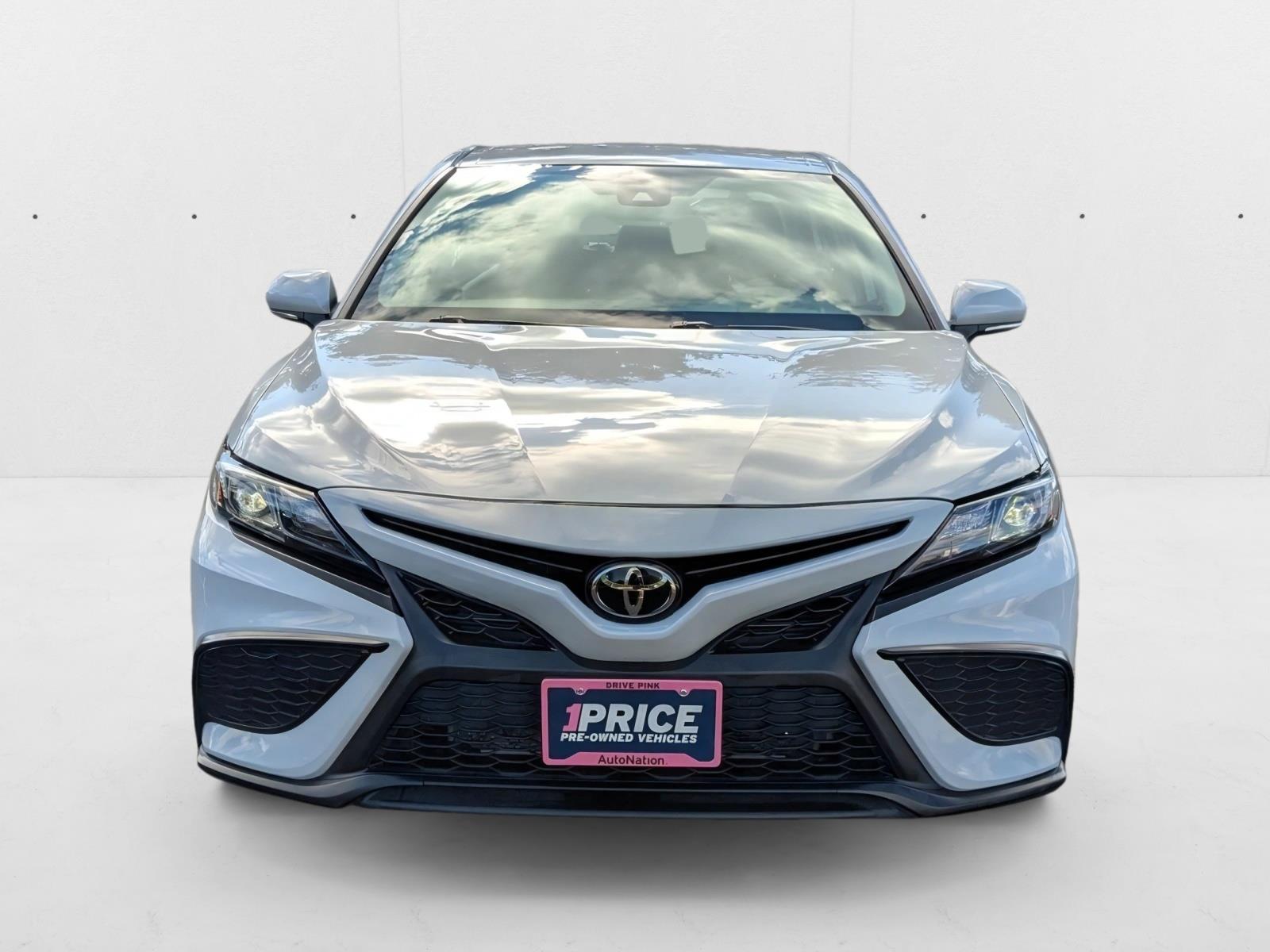2024 Toyota Camry SE photo 2