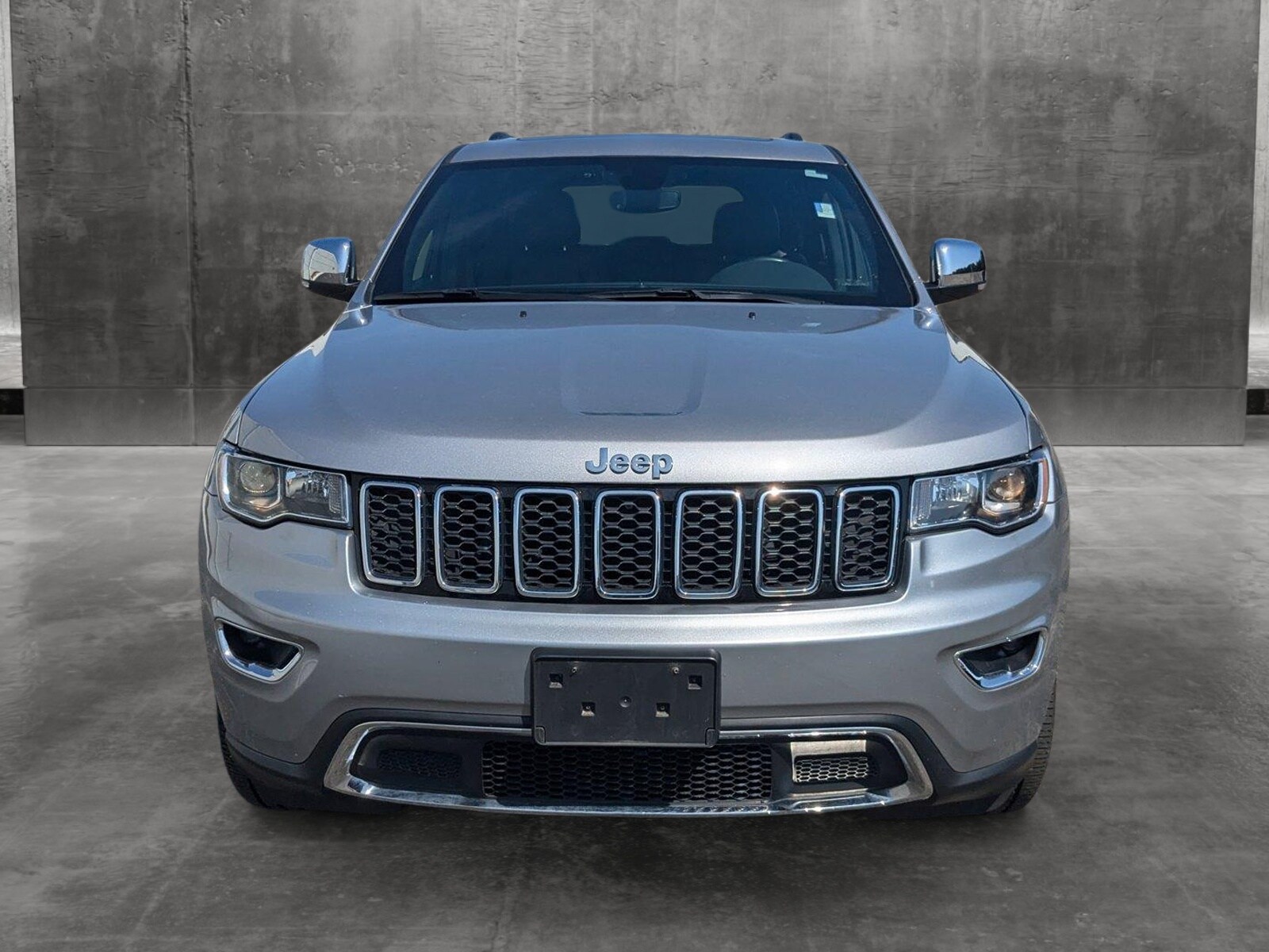 Used 2021 Jeep Grand Cherokee Limited with VIN 1C4RJFBG1MC777888 for sale in Libertyville, IL