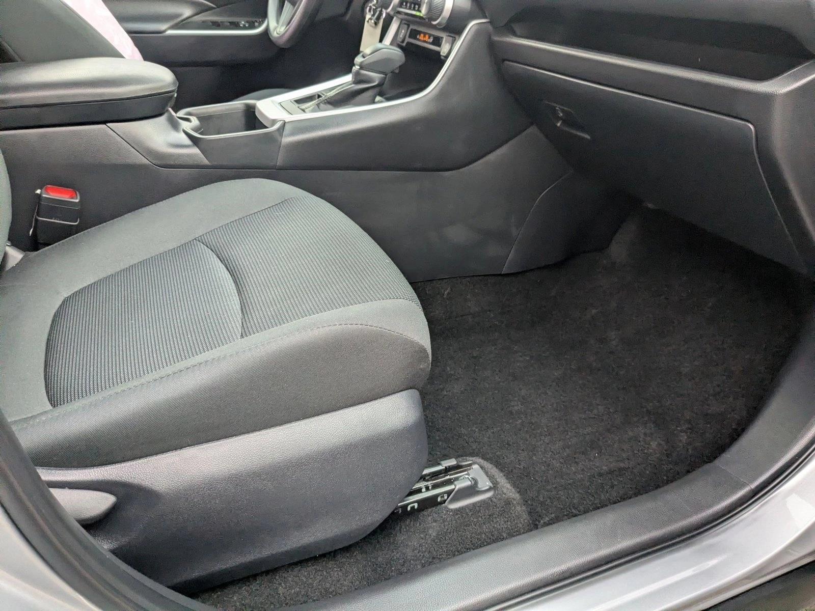 2025 TOYOTA RAV4 - Image 15