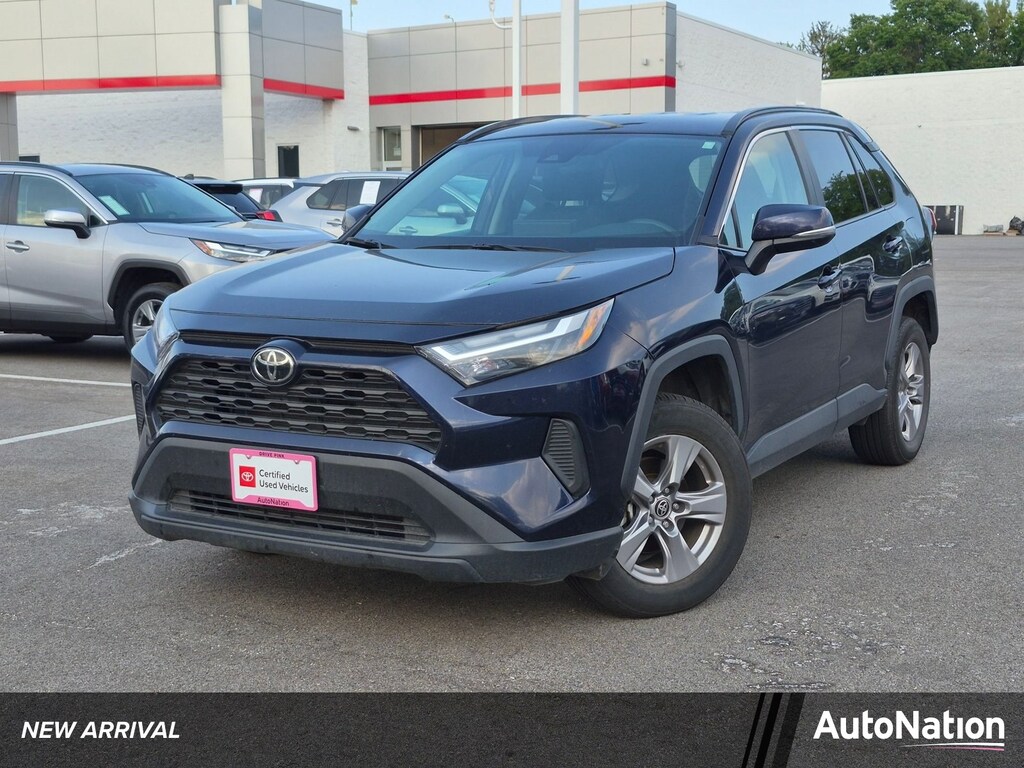 Used 2025 Toyota RAV4 XLE SUV