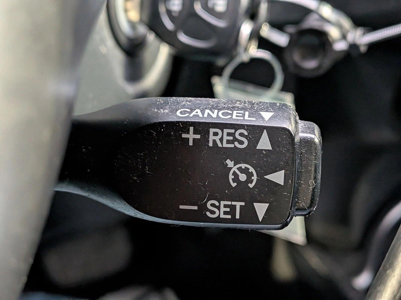 2014 TOYOTA YARIS - Image 13