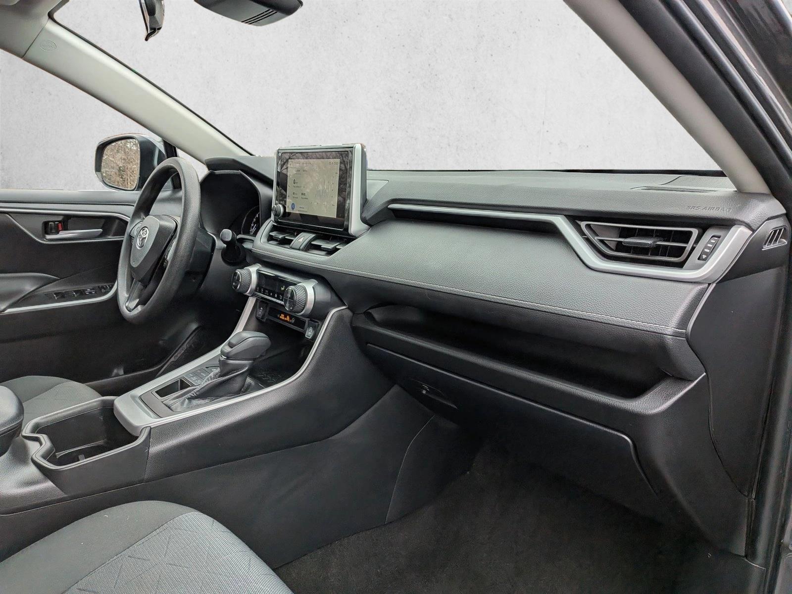 2023 TOYOTA RAV4 - Image 19