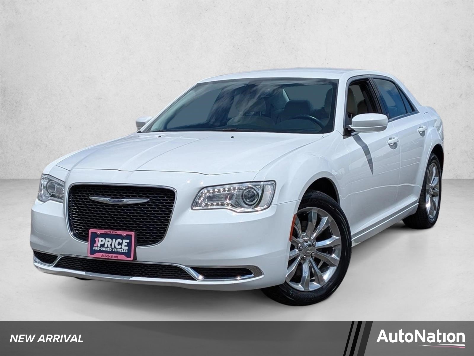 2019 Chrysler 300 Touring AWD's photo