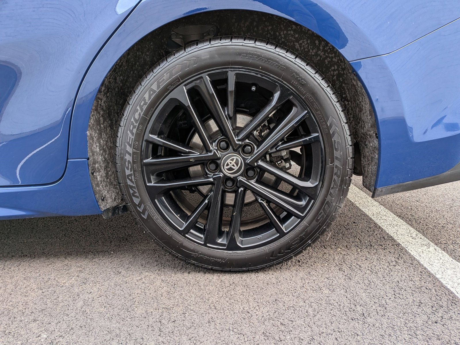 2025 TOYOTA CAMRY - Image 20