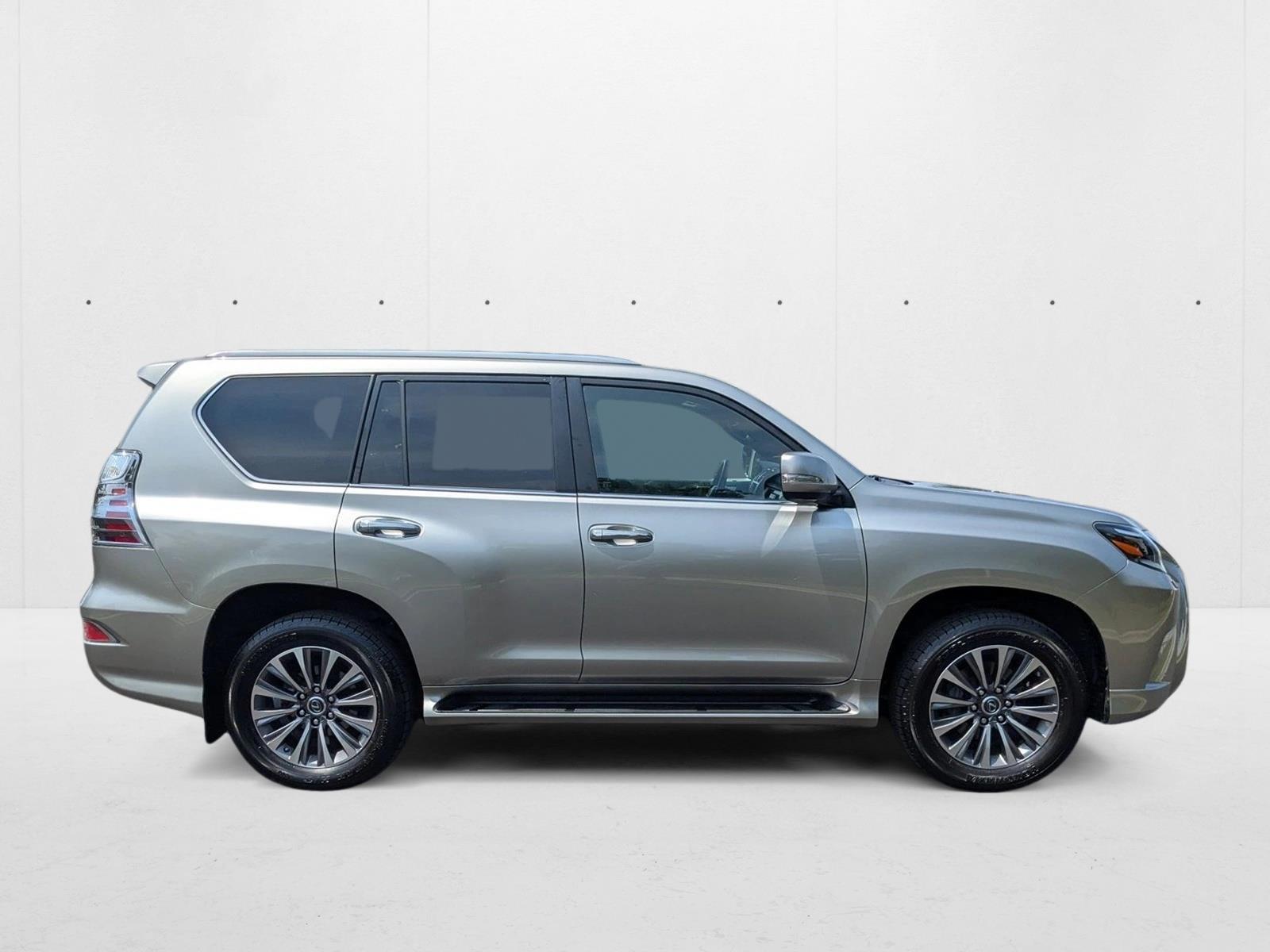 2020 Lexus GX 460 Luxury photo 4