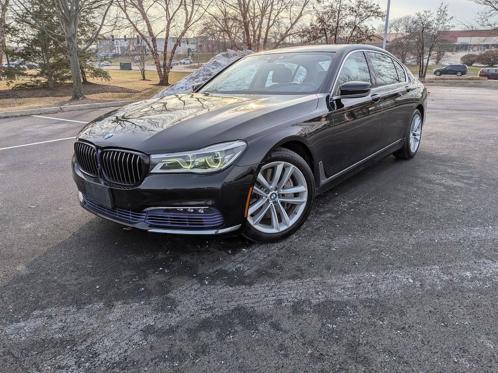 Used 2017 BMW 750i xDrive Sedan