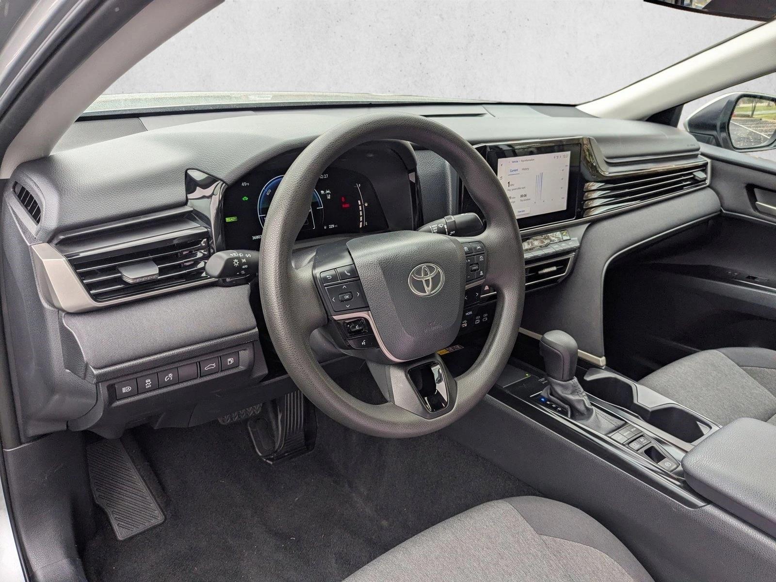 2025 TOYOTA CAMRY - Image 10