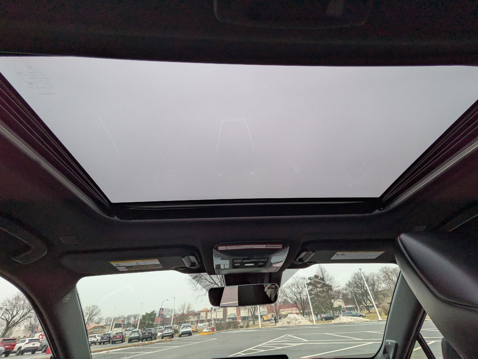 2025 TOYOTA RAV4 PRIME (PHEV) - Image 19