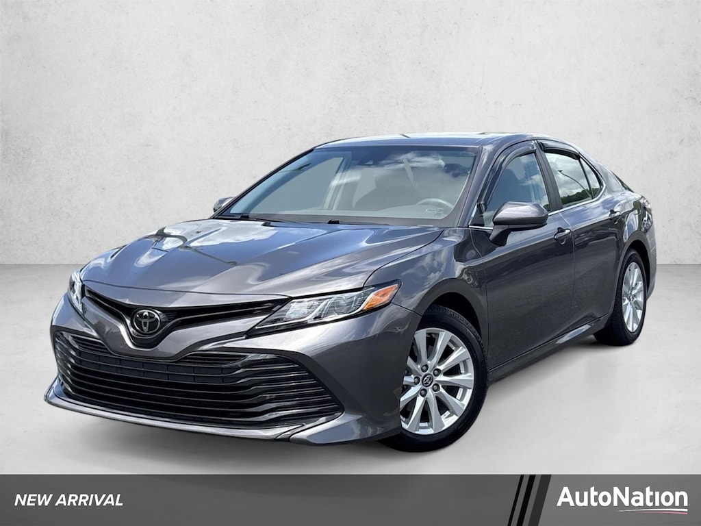 Used 2020 Toyota Camry LE Sedan