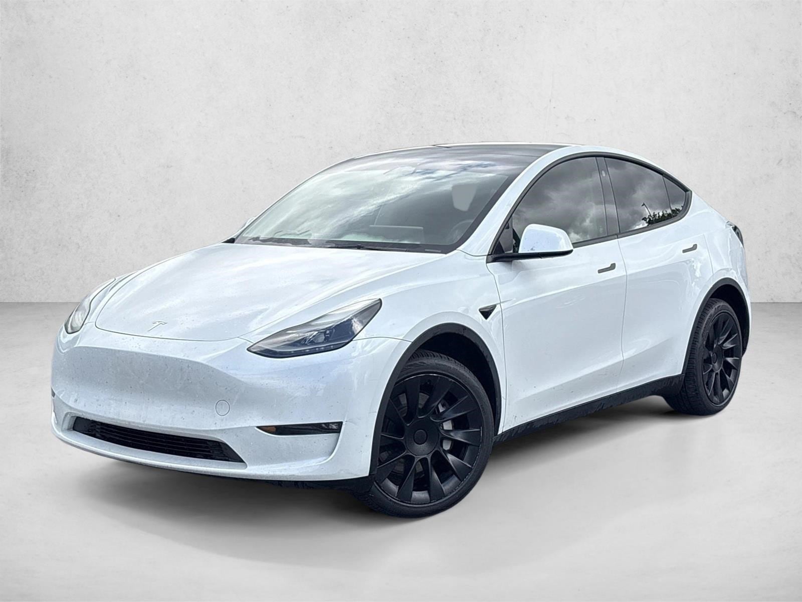 2023 Tesla Model Y Long Range Dual Motor All-Wheel Drive's photo