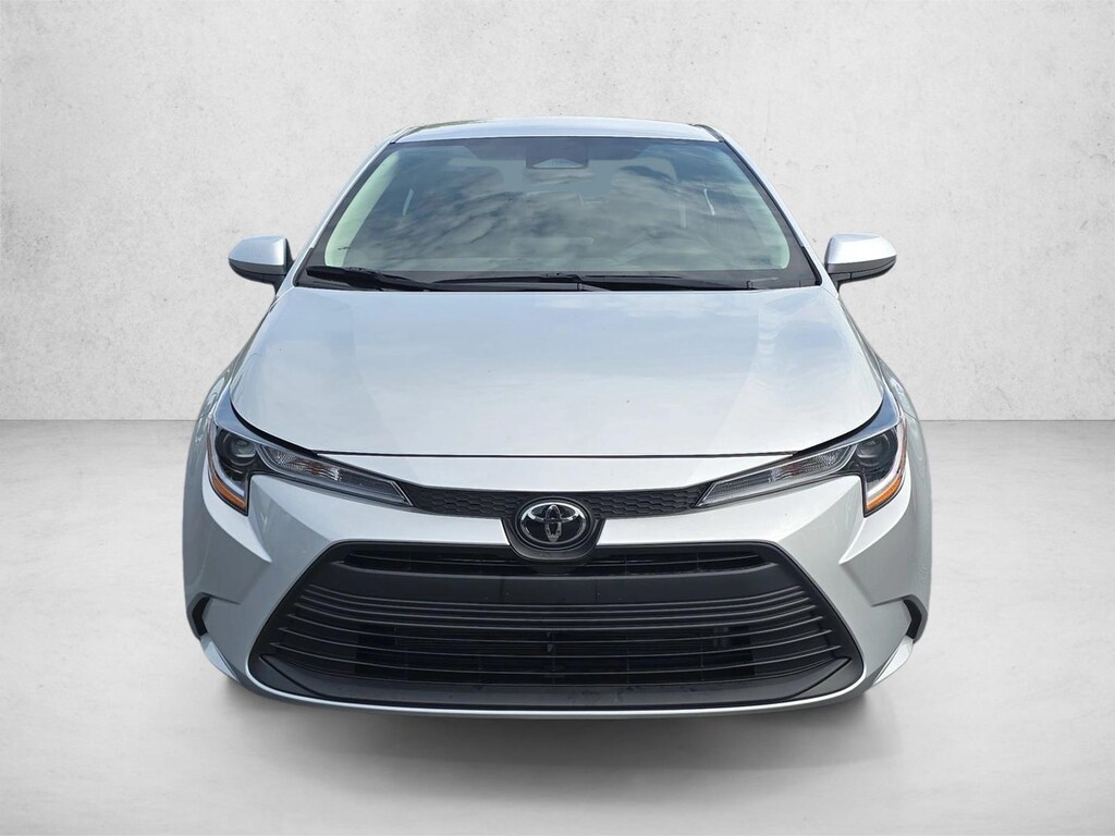 Used 2025 Toyota Corolla LE Sedan