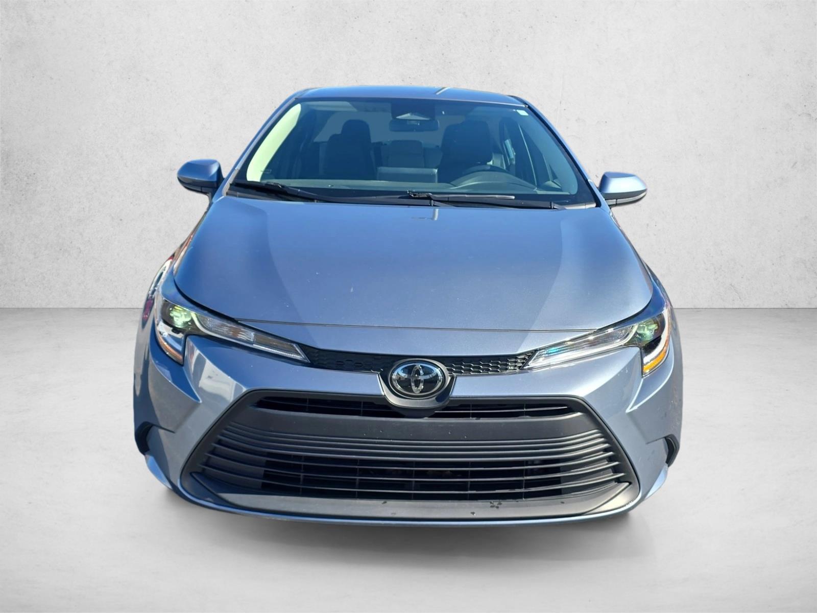 2024 Toyota Corolla LE photo 2