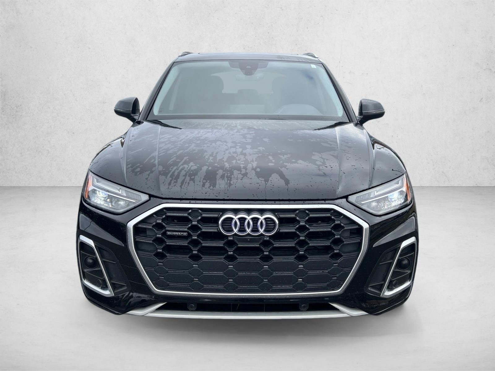 2023 Audi Q5 45 S line Premium photo 2