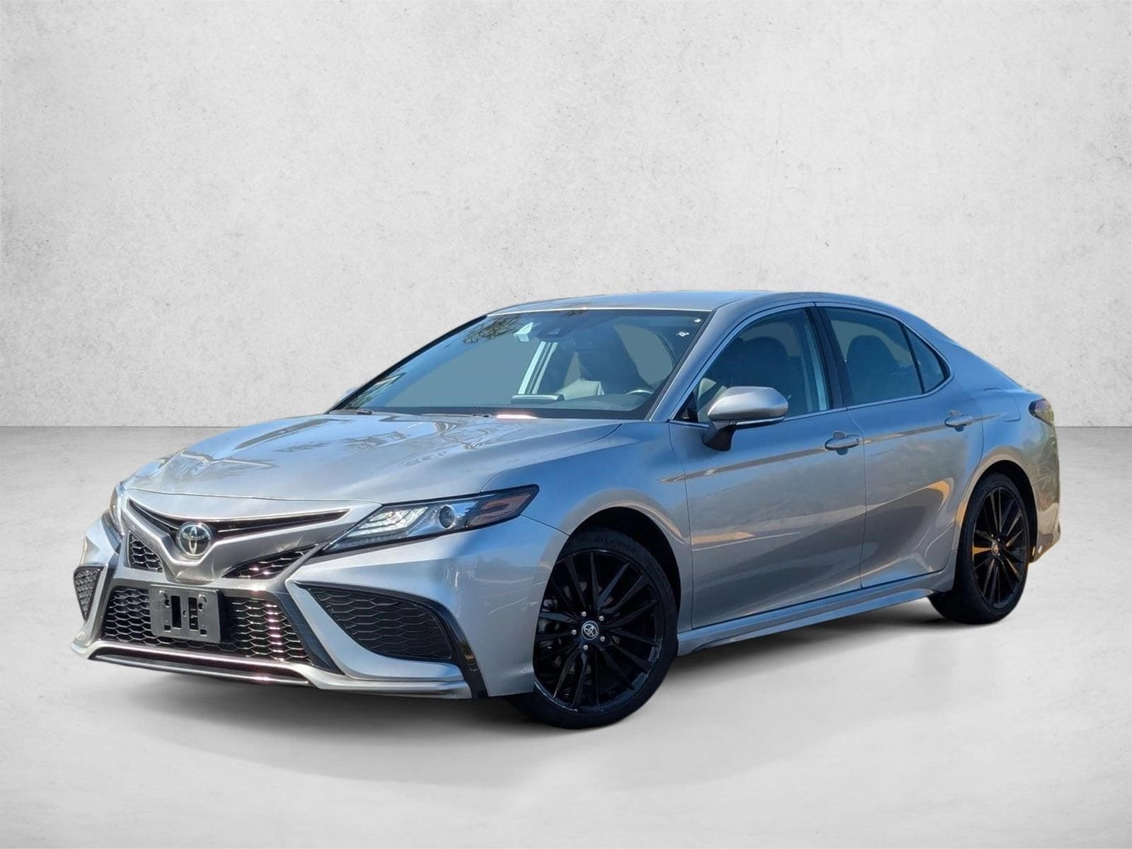 2023 Toyota Camry XSE's photo