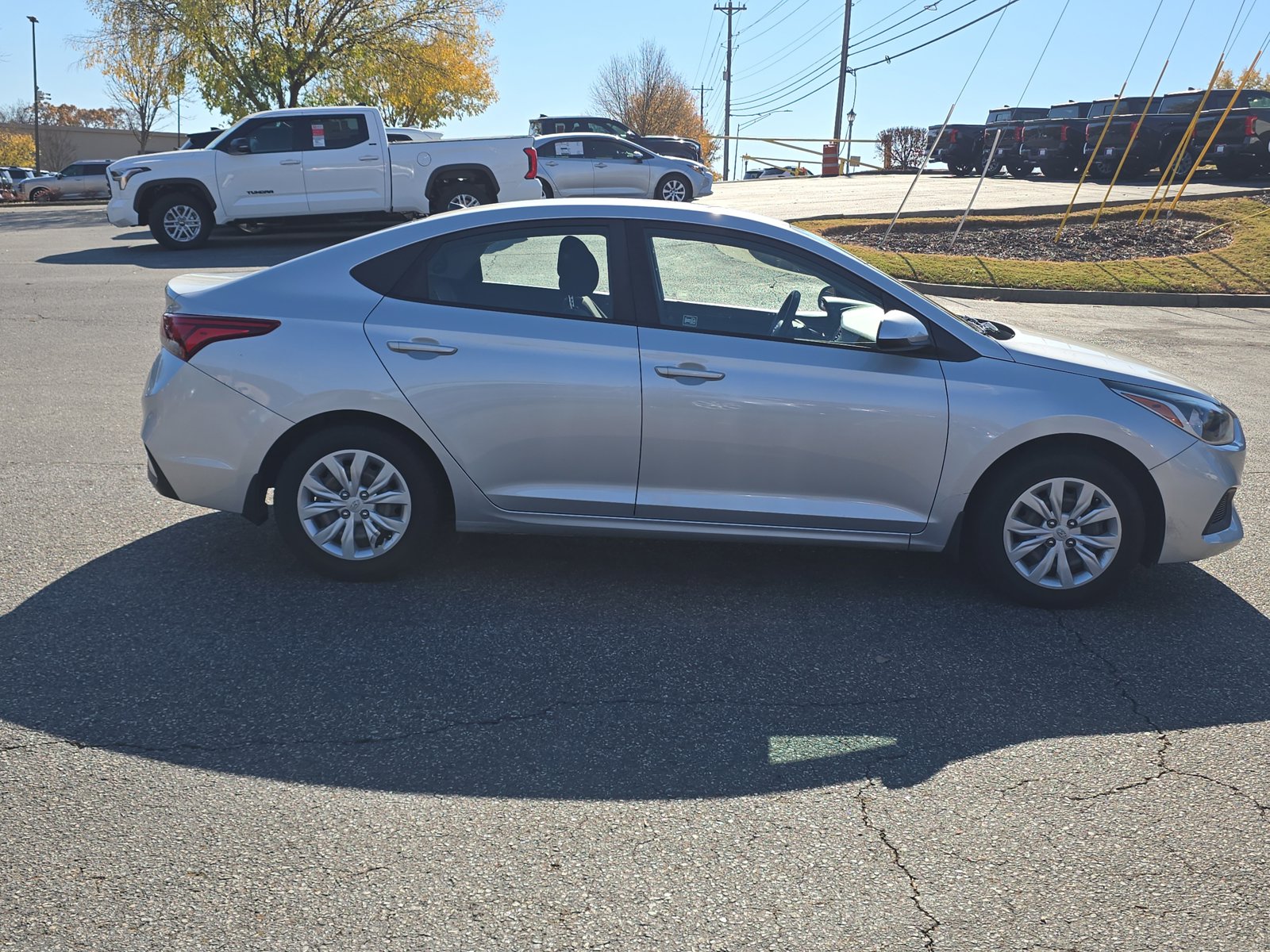 2019 Hyundai Accent SE photo 3