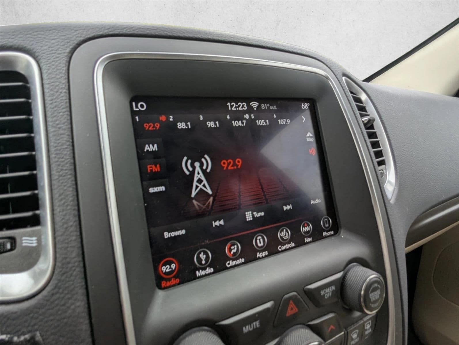 2019 Dodge Durango Citadel - Photo 16