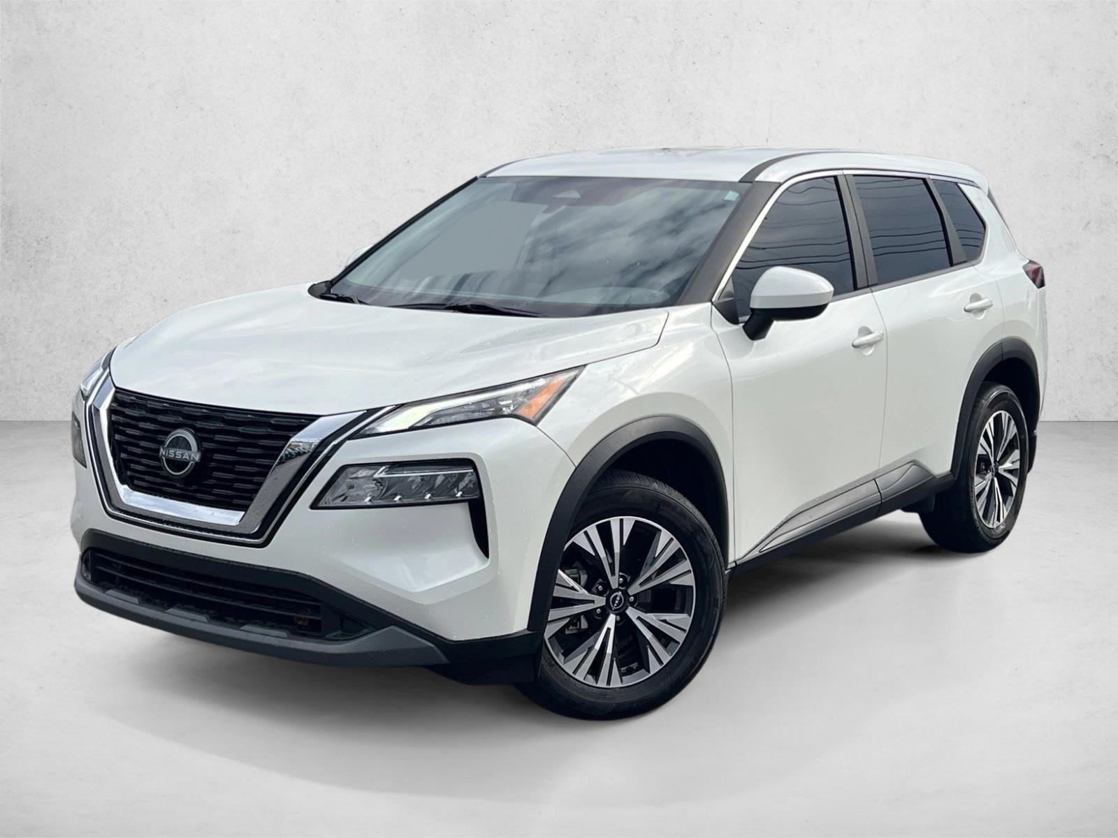 2023 Nissan Rogue SV's photo