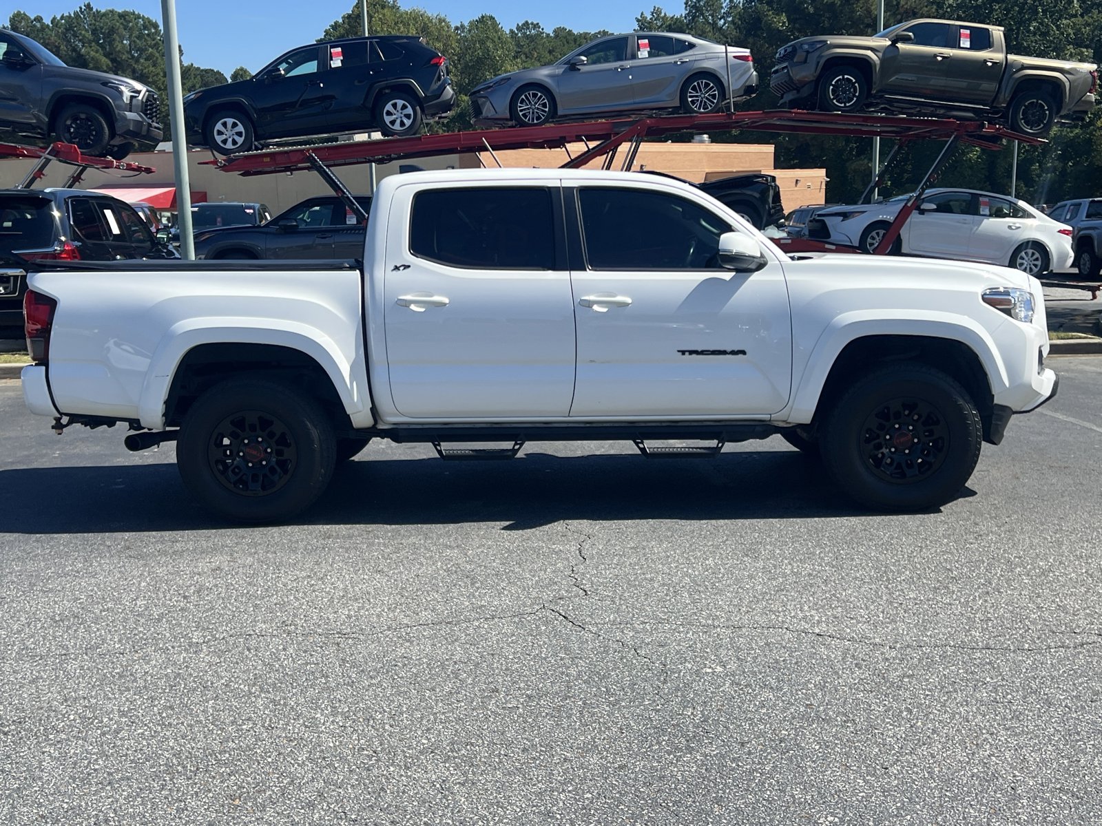 2022 Toyota Tacoma SR5 V6 photo 4