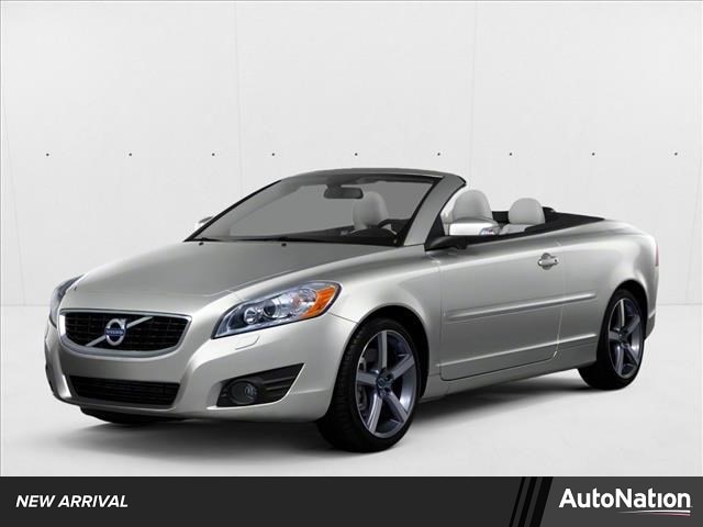 2012 Volvo C70 T5's photo